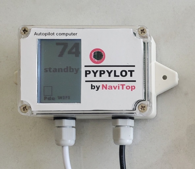 CS - 95€ - Watertight pypilot computer, without RF receiver for remote controls,  by NaviTop, ready to use