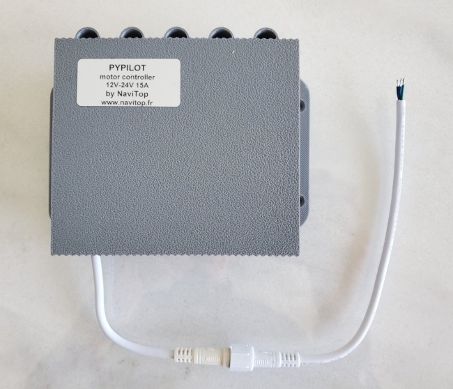 C15 - €130 (+20% VAT) - Pypilot motor controller 12-24V 15A by NaviTop, with case and clutch output